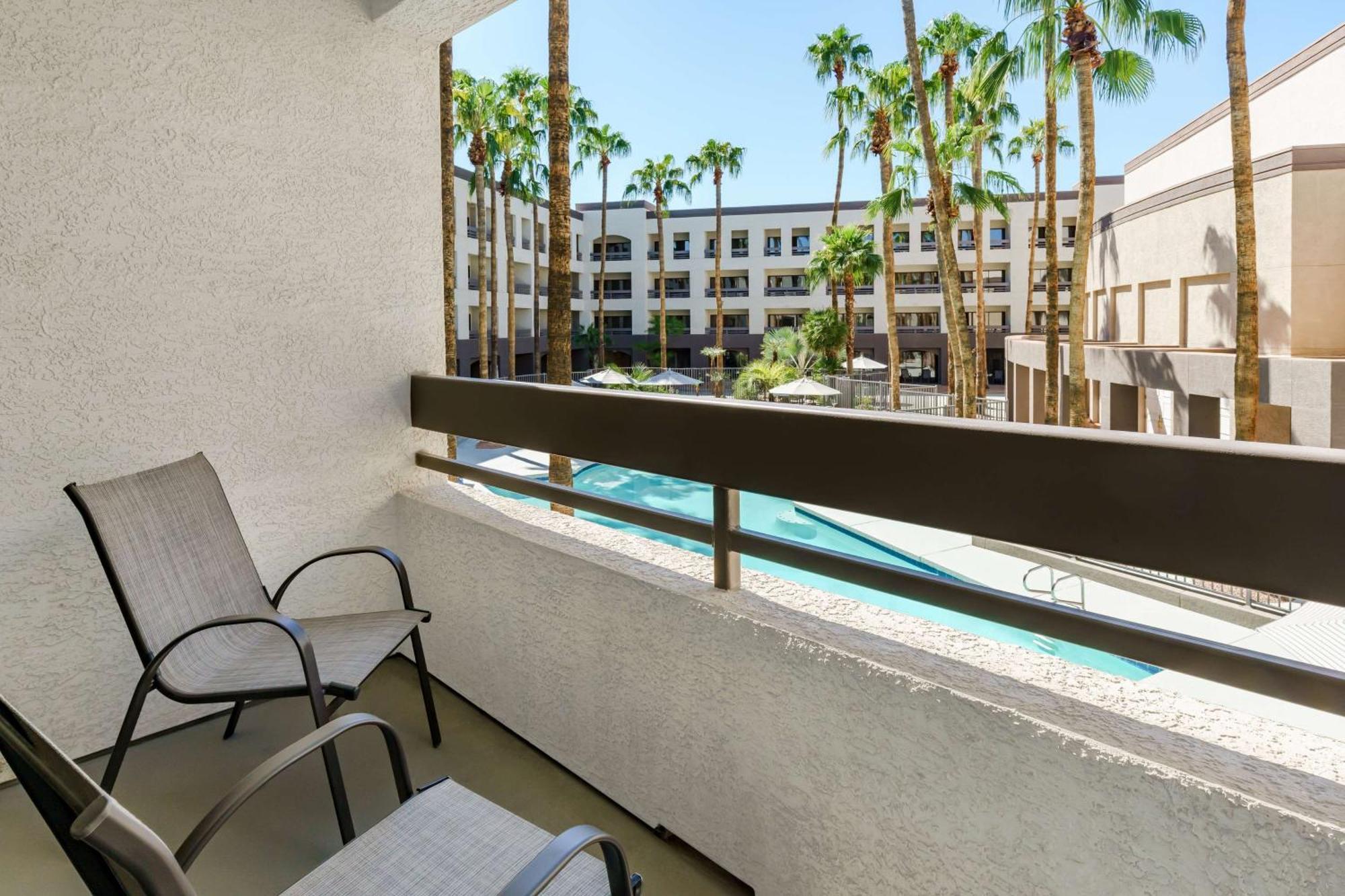 Hilton Airport Hotel Phoenix